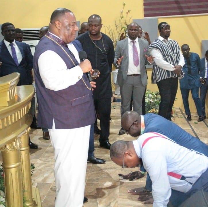 Rev Victor and Duncan Williams