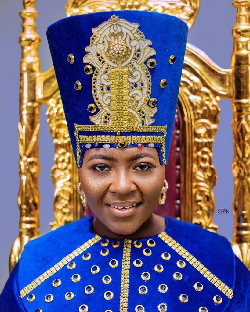 Minister Yvonne2